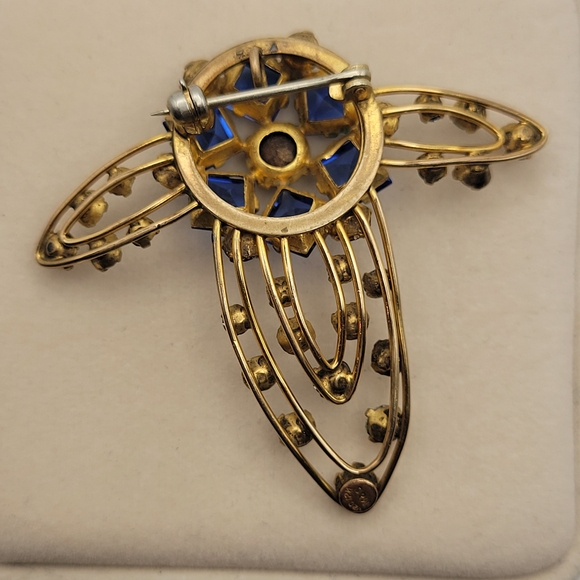 Vintage MCM M&S Gold Filled Cobalt Blue & White Rhinestones Brooch Pin - Picture 13 of 15